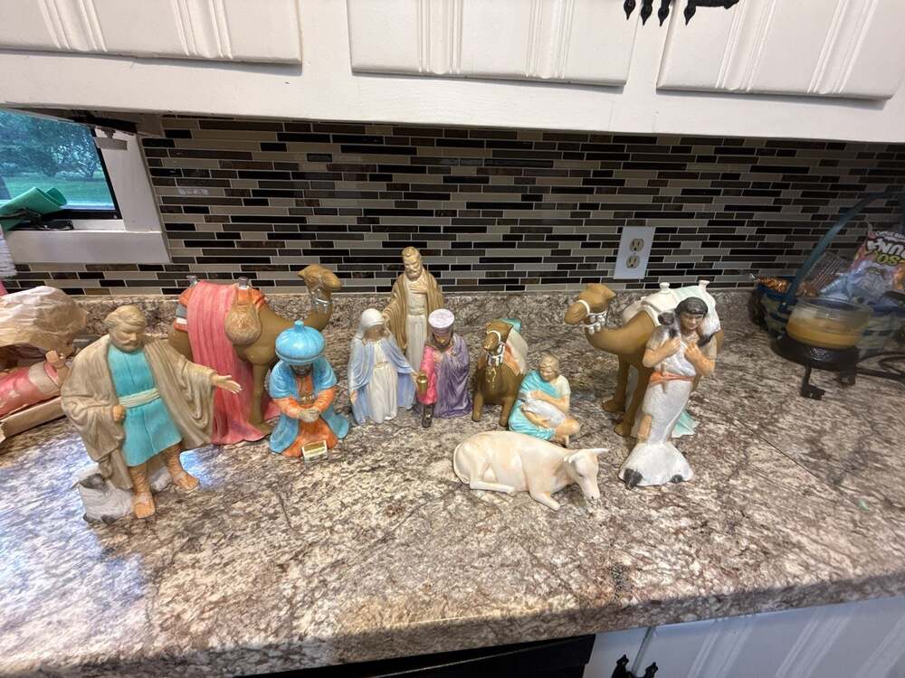 Vintage Ceramic Nativity Set 10-Piece Figurine Collection